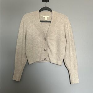 🟡3/$15 H&M Cream Cropped Cardigan Sweater